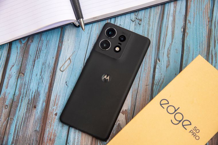 Los mejores celulares Motorola con NFC para pagar sin contacto y acceder a más funciones.
