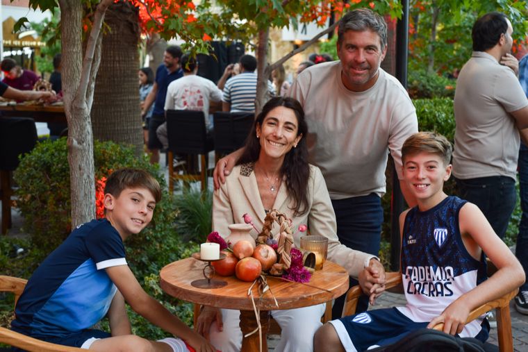 No te pierdas los sociales al final de la nota.