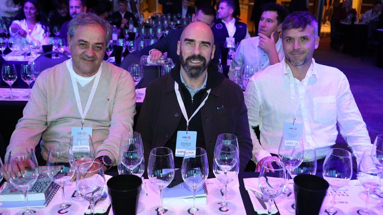 Fernando Pulitti (Luigi Bosca), Patricio Eppinger (Homo Felix) y Nico Calderón (Rosell Boher). Fernando Pulitti (Luigi Bosca), Patricio Eppinger (Homo Felix) y Nico Calderón (Rosell Boher).