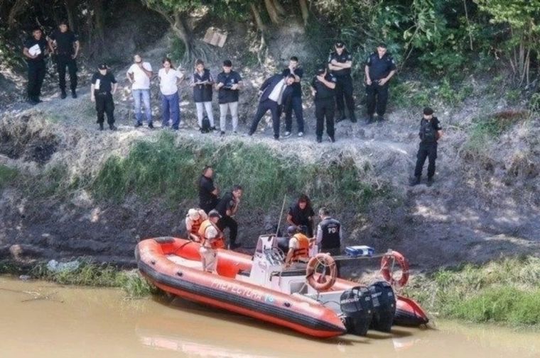 Las partes del cuerpo fueron arrojadas a un arroyo