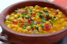 sali a comer platos ricos y tradicionales este finde patrio