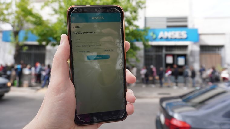 Anses habilitó la posibilidad de hacer más trámites en forma virtual Foto: Rodrigo DAngelo / MDZ