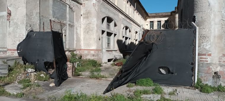 El edificio que brilló a principios del siglo XX y hoy está en ruinas Foto: Pablo Mastropasqua