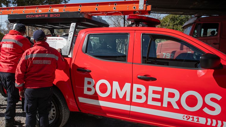 Bomberos trabajaron para sofocar el incendio. (Foto ilustrativa)