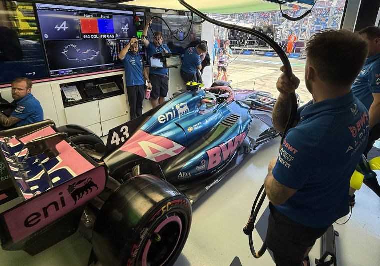 Franco Colapinto y un complicado arranque en Australia. Franco Colapinto y un complicado arranque en Australia.