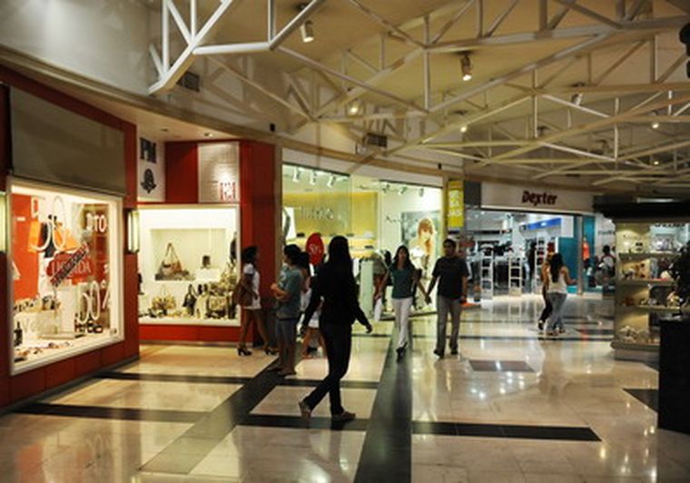 En la zapatería Petite Maison ocurrió el robo. Foto: MDZ