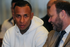 Villa habría logrado un acuerdo económico con la denunciante Foto: NA Villa habría logrado un acuerdo económico con la denunciante Foto: NA