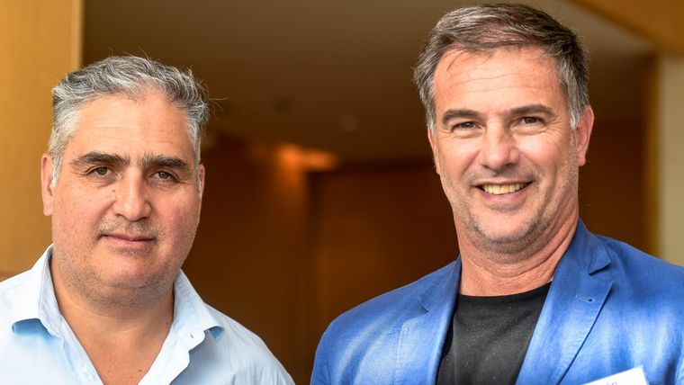 Nóbrega Sebastián junto a Hernán Piva. Nóbrega Sebastián junto a Hernán Piva.