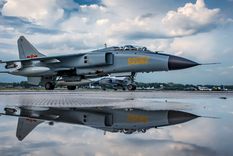 Imagen de un cazabombardero JH-7A de la Fuerza Aérea del EPL de China. Foto: Eng.mod Imagen de un cazabombardero JH-7A de la Fuerza Aérea del EPL de China. Foto: Eng.mod