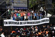 El Gobierno impulsa su propio proyecto de financiamiento universitario El Gobierno impulsa su propio proyecto de financiamiento universitario