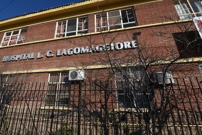 MDZol | El Hospital Lagomaggiore funcionó como uno de los centros centinelas de seguimiento de efectos adversos de la vacunación contra el coronavirus Foto: ALF PONCE MERCADO / MDZ
