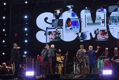 Los Auténticos Decadentes y la Orquesta Filarmónica de Mendoza se unieron para brindar un espectáculo inigualable. Foto: Marcos García. Los Auténticos Decadentes y la Orquesta Filarmónica de Mendoza se unieron para brindar un espectáculo inigualable. Foto: Marcos García.