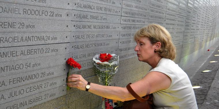 Hoy se inauguró el Monumento a las Víctimas del Terrorismo de Estado. Foto: NA