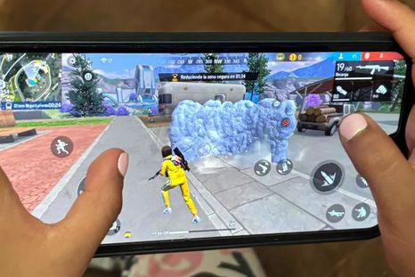 La salud mental de los menores en riesgo por el uso de móviles con redes sociales y videojuegos. Foto Efe La salud mental de los menores en riesgo por el uso de móviles con redes sociales y videojuegos. Foto Efe