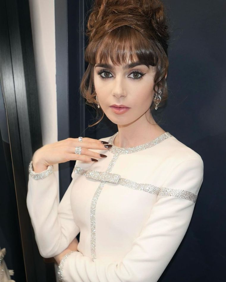 Lily Collins y Selena Gómez se unen a una de las tendencias que nos propone el 2023 Foto: Instagram