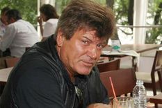 como es la vida de carlin calvo despues del acv