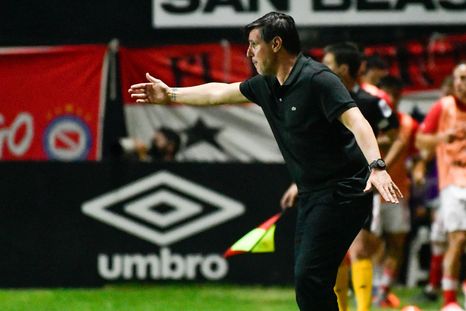 Nicolás Diez tomó una tajante decisión en la previa del duelo ante el Pincha. Nicolás Diez tomó una tajante decisión en la previa del duelo ante el Pincha.