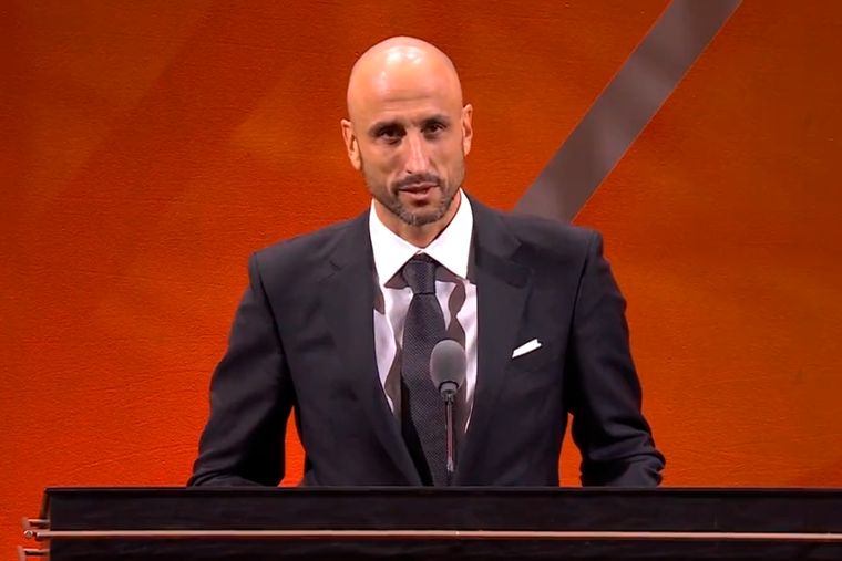 Emanuel Ginóbili Manu se quebró en llanto al hablar de su padre.