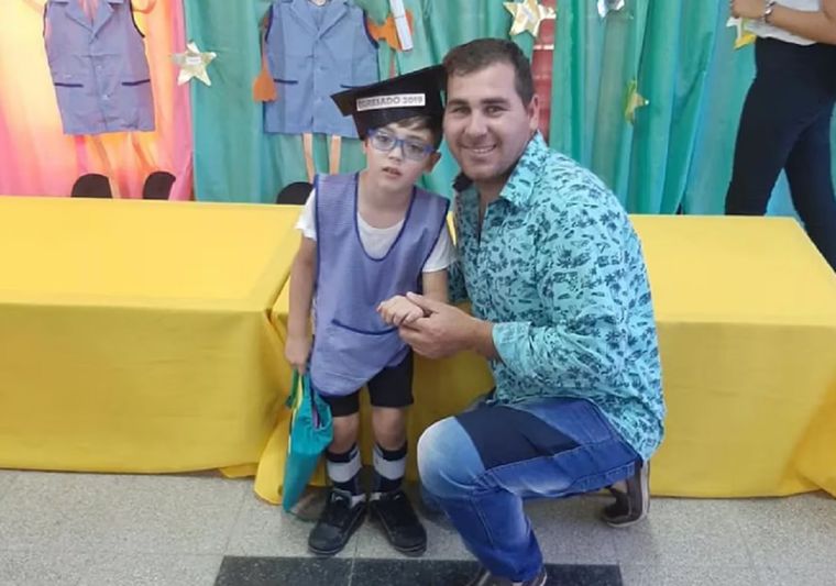 Zamir y su padre Ariel Lovey Foto: Noticias de Formosa