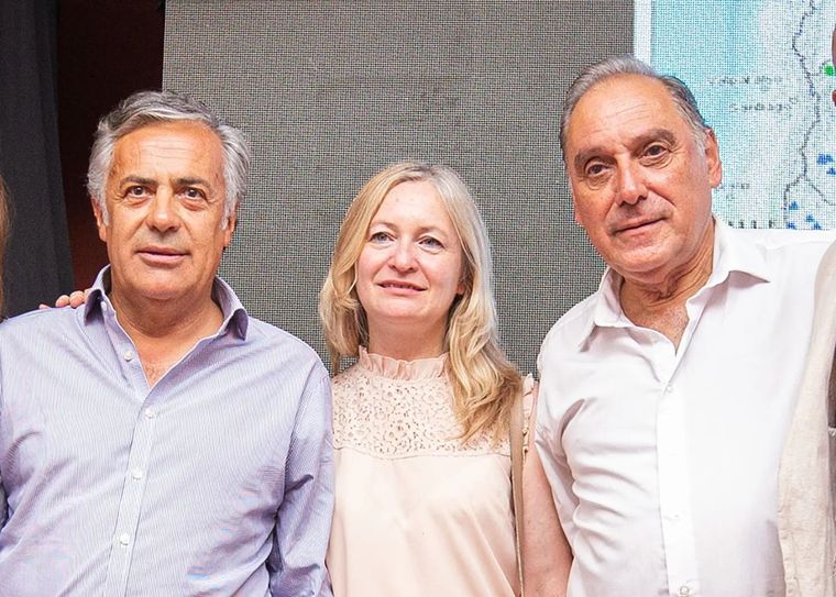 Abel Freidemberg junto a Hebe Casado y Alfredo Cornejo Foto: Gentileza Facebook