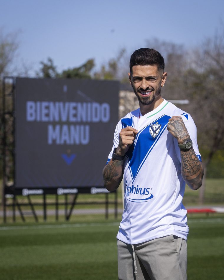Manu Lanzini inició oficialmente su nueva etapa como jugador de Vélez Sarsfield. Manu Lanzini inició oficialmente su nueva etapa como jugador de Vélez Sarsfield.