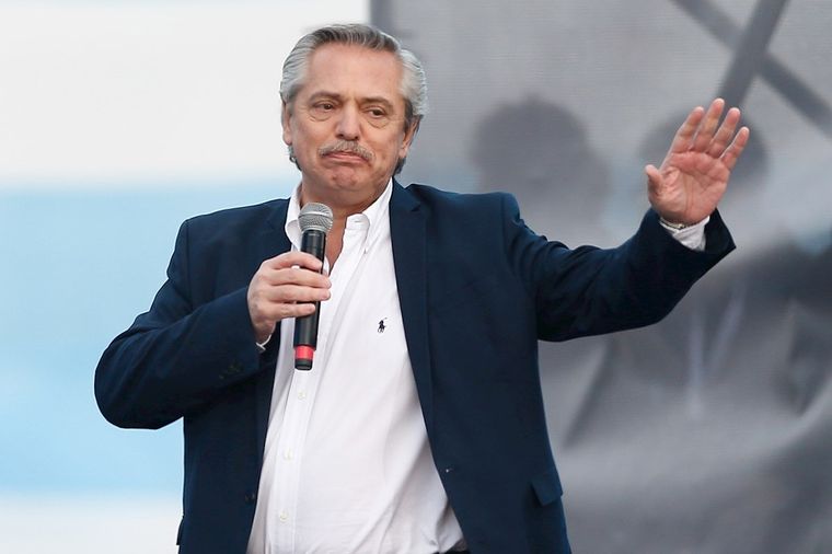 Anunciaron la creación de un registro de violaciones de Derechos Humanos en el gobierno de Alberto Fernández durante la pandemia Foto: EFE