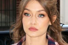 bofetada de la supermodelo gigi hadid a elon musk: abandona twitter bofetada de la supermodelo gigi hadid a elon musk: abandona twitter