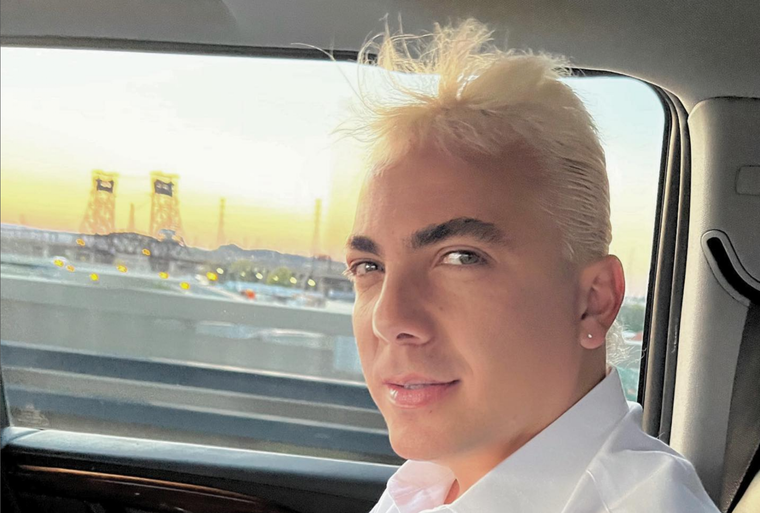 Cristian Castro ha tenido varios cambios de look.