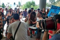 mineria en chubut: denunciaron a 15 diputados por supuestas dadivas