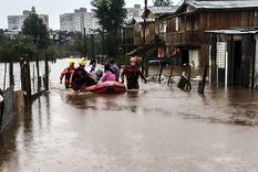 El ciclón en el sur de Brasil desató un importante operativo de rescate. Foto: Efe. El ciclón en el sur de Brasil desató un importante operativo de rescate. Foto: Efe.