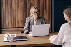 Las entrevistas laborales cara a cara pueden cobrar otro valor a partir de la inteligencia artificial. Foto: GETTY IMAGES Las entrevistas laborales cara a cara pueden cobrar otro valor a partir de la inteligencia artificial. Foto: GETTY IMAGES