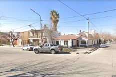 La esquina donde el motociclista chocó contra el colectivo