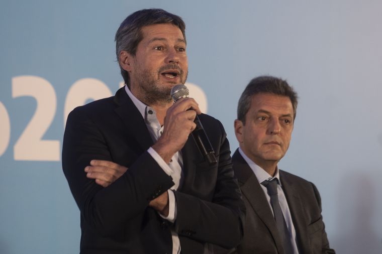Sergio Massa le pidió a Matías Lammens que la próxima incorpore Tigre en los videos promocionales de turismo Foto: Telam
