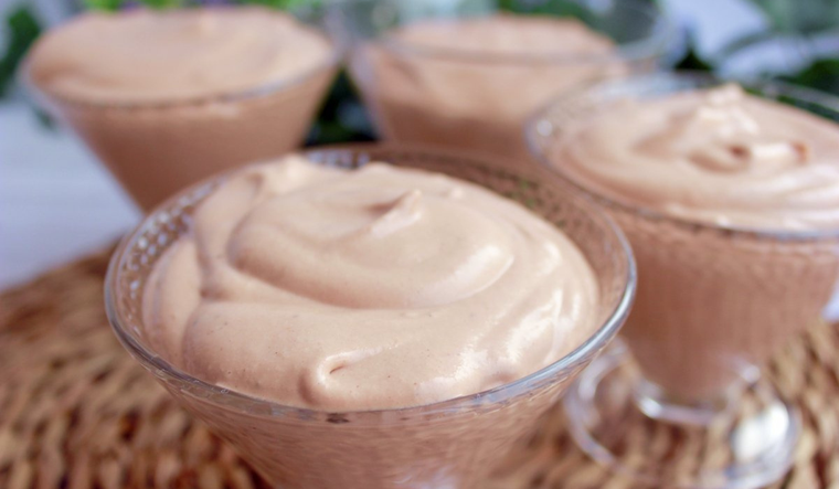 Receta de mousse de dulce de leche rápida, sin complicaciones y con mucho sabor.