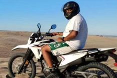 El joven murió después de caer en un médano cortado mientras circulaba sin ninguna protección. El joven murió después de caer en un médano cortado mientras circulaba sin ninguna protección.