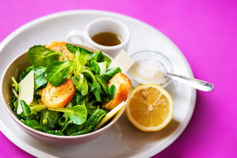 Ideal para saborear en una ensalada. Fuente: Shutterstock.