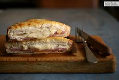 Croque madame Una receta simple y en pocos minutos para sorprender a todos. Foto: Tia Alia