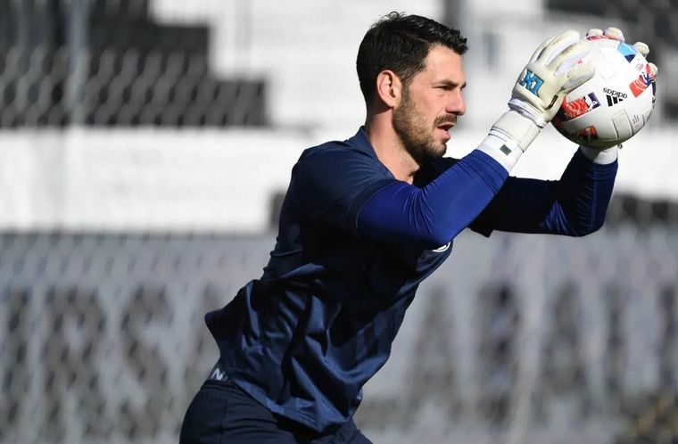 Augusto Batalla podría seguir en San Lorenzo.