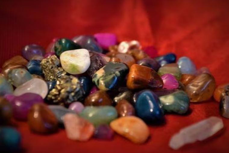 Las piedras energéticas nos pueden ayudar a equilibrar nuestro bienestar. Foto: Pixabay - pixabay.com
