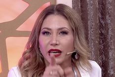 demencial amenaza de adabel guerrero a moria casan: te corto la lengua y... demencial amenaza de adabel guerrero a moria casan: te corto la lengua y...