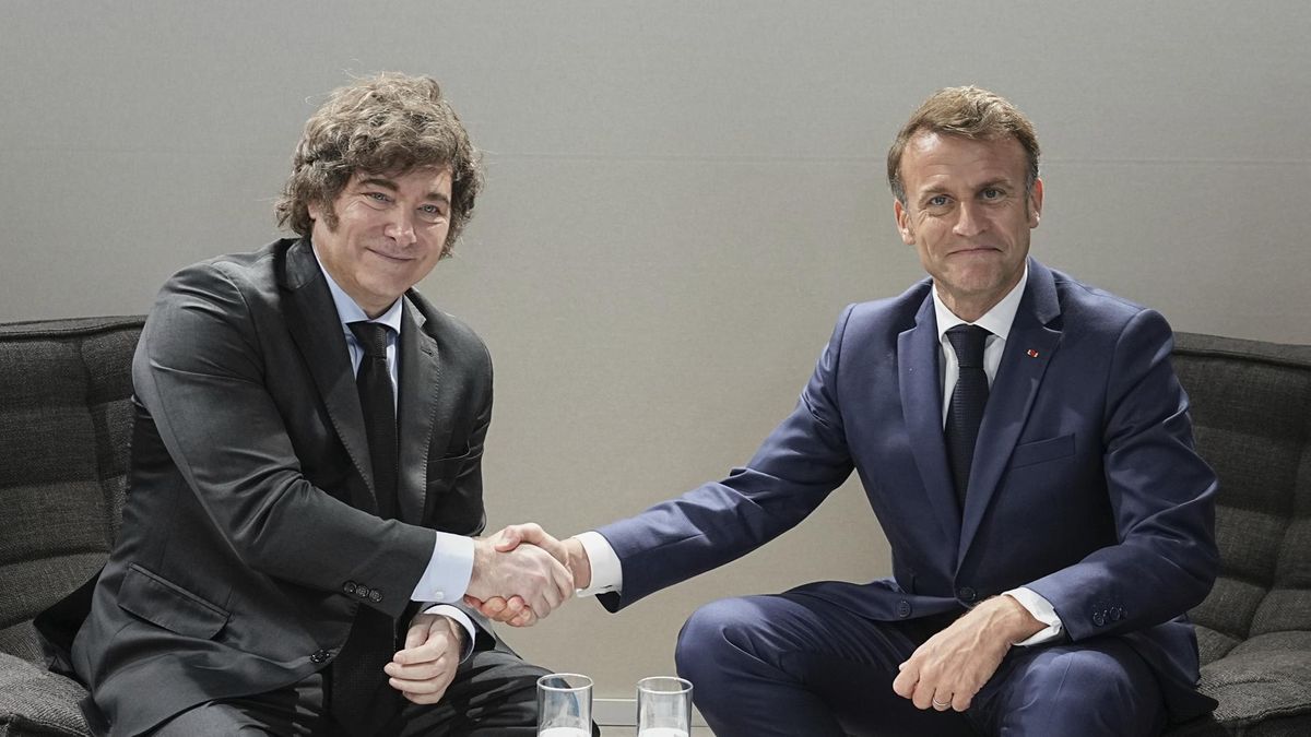 Milei se reúne con Macron y viaja a Israel