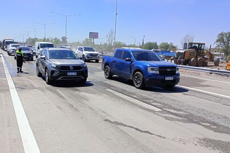 socavon en el acceso sur: terminaron los trabajos en el tramo oeste socavon en el acceso sur: terminaron los trabajos en el tramo oeste