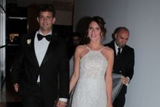 Un ex Gran Hermano estuvo en la boda de Carolina Amoroso. Un ex Gran Hermano estuvo en la boda de Carolina Amoroso.