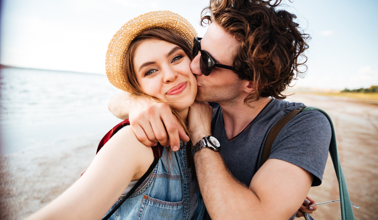 Besar disminuye el estrés y la ansiedad.