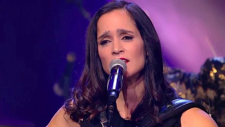 Por fin te contamos en qué se inspiró Julieta Venegas para escribir su éxito Me Voy Julieta Venegas Foto: Pinterest