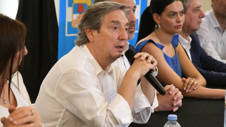 Cierre de campaña del Partido Justicialista (Frente Justicialista Mendoza).