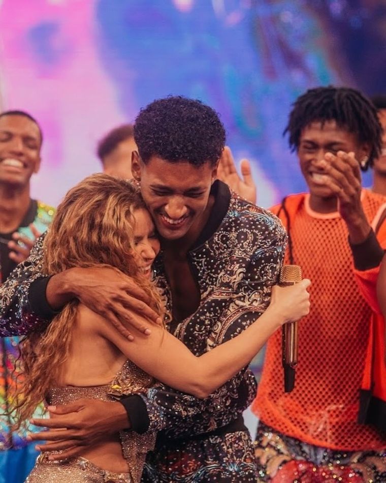 Shakira enloquece al público brasileño antes de iniciar su gira mundial. Foto: Shakira / Instagram