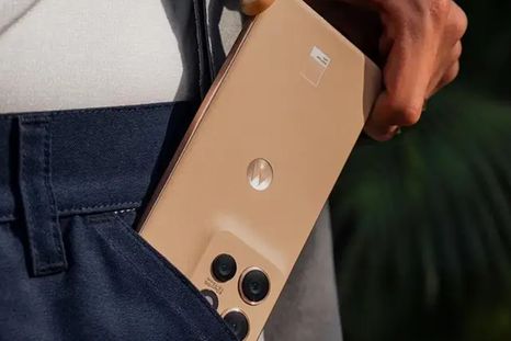 El Edge 60 baja más de $500.000 en Mercado Libre y queda en $694.999 final.