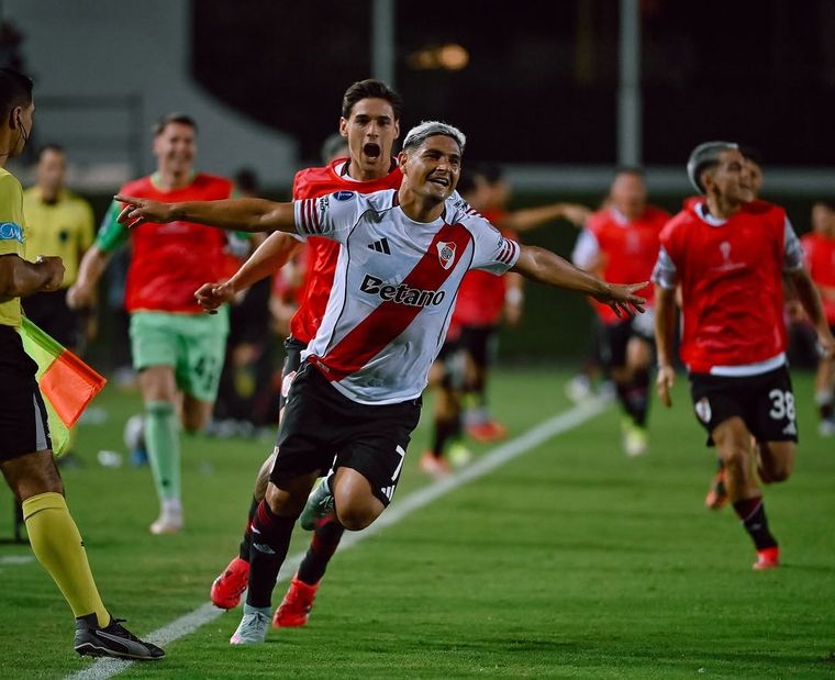 Independiente Rivadavia quiere a Maxi Salas, pero por ahora las negociaciones están frenadas.