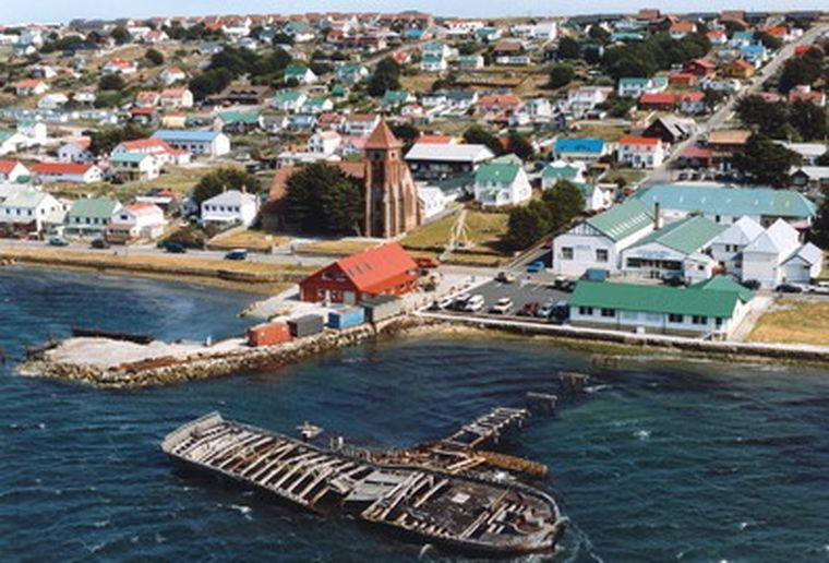 Vista de Puerto Argentino.